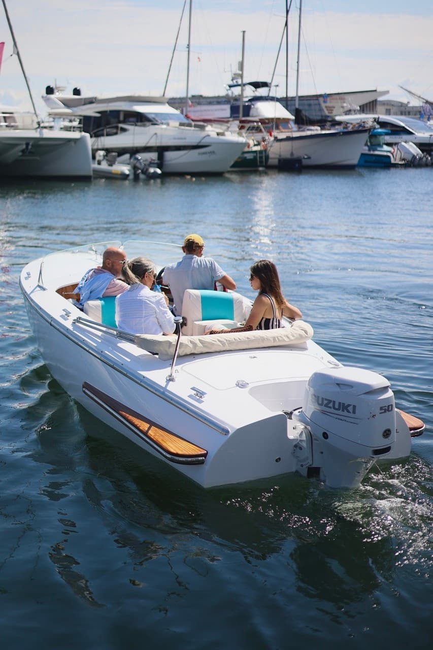 Polboat Yacht Festival 26' 10
